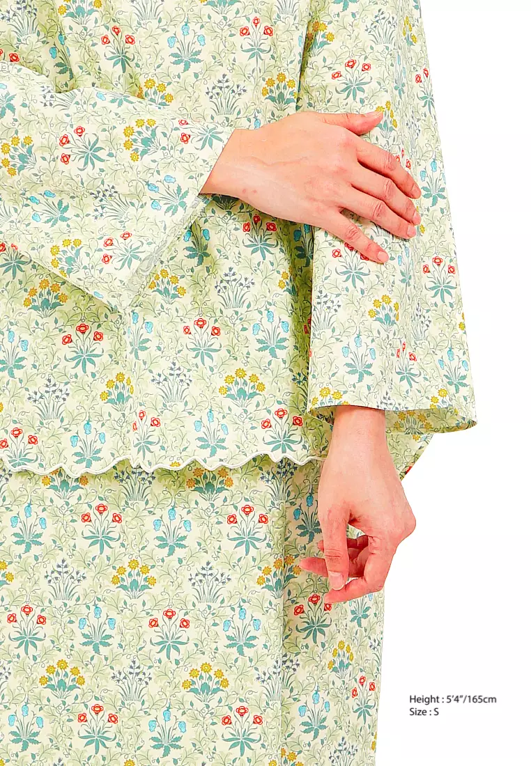 Printed Plant Kurung - Image 2